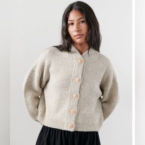 Wol Hide Box Bomber Cloud *New w/o tags*